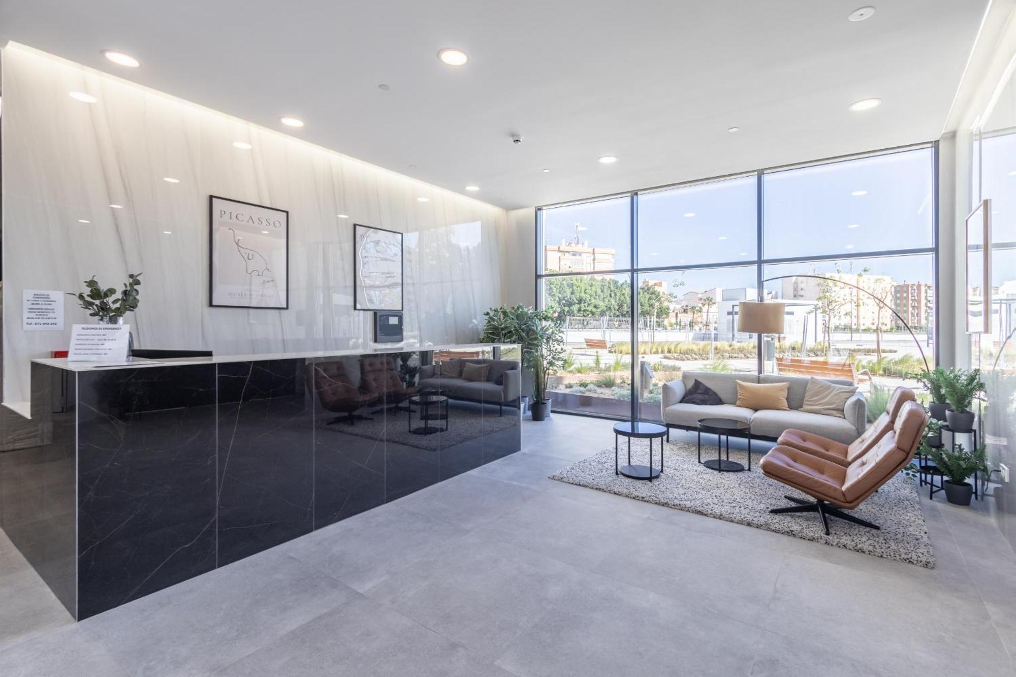 Malaga Skyline 1 Pool & Parking Free Apartment Exterior photo