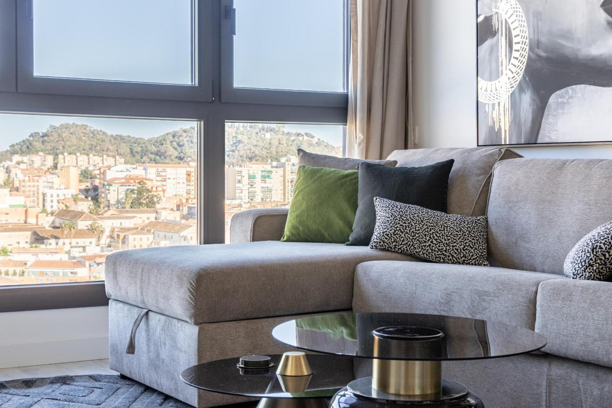Malaga Skyline 1 Pool & Parking Free Apartment Exterior photo